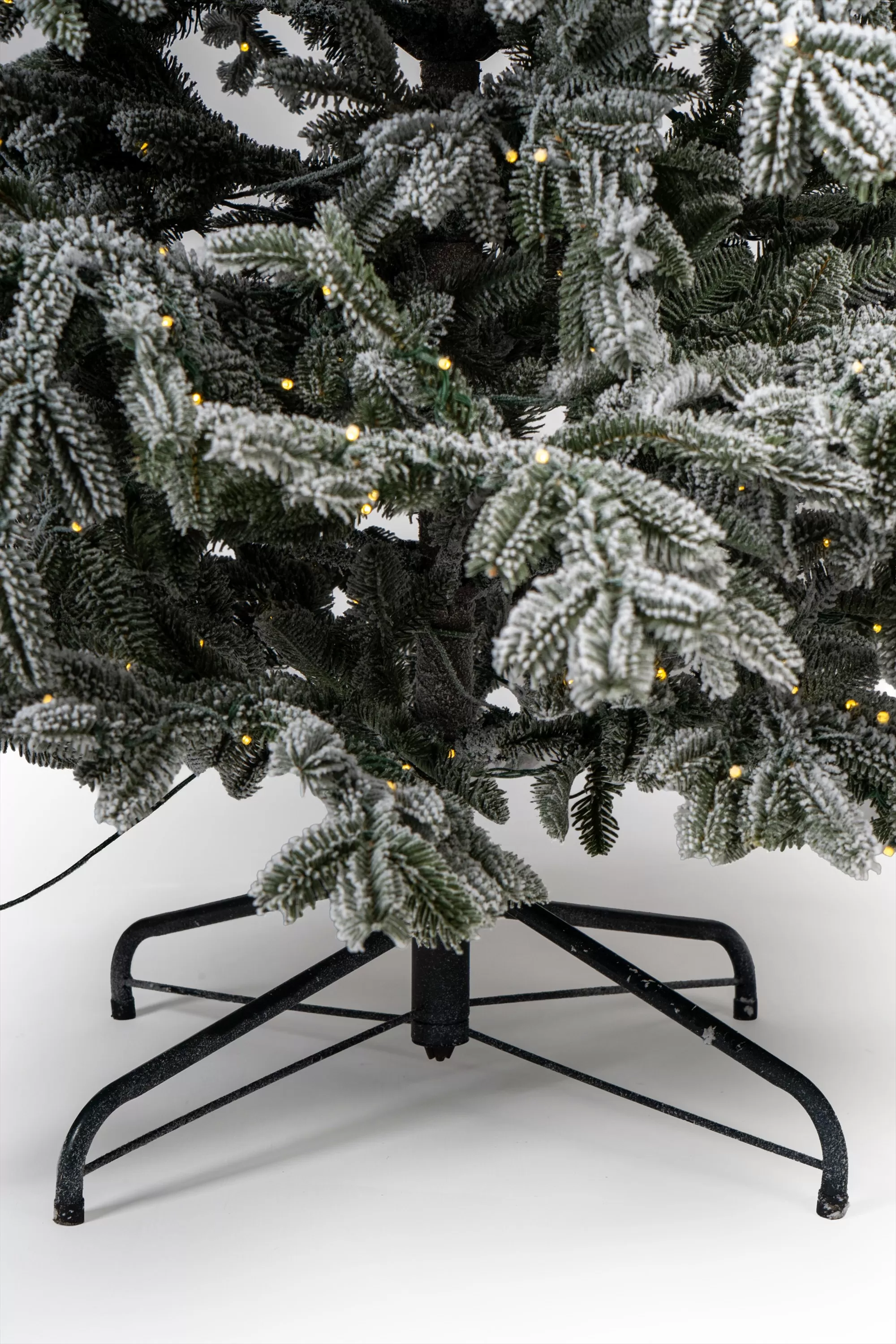 Brad artificial Woodland Snow